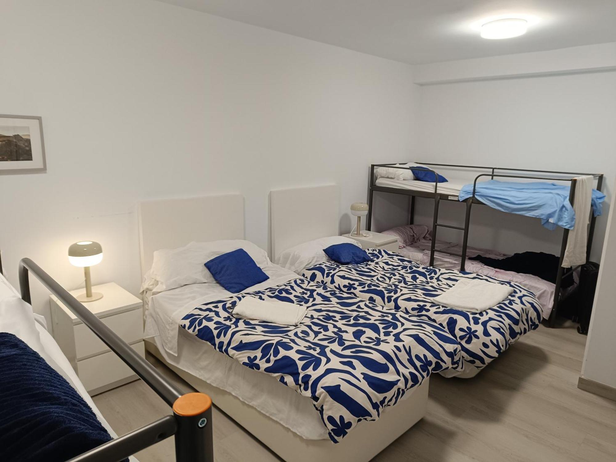 -Hostel Latimoamericano Masculino II 马德里 外观 照片
